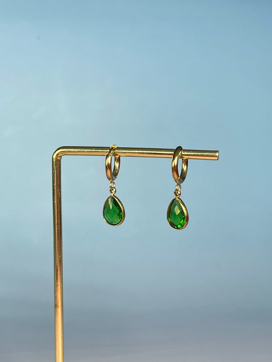 Par pendientes gota verde