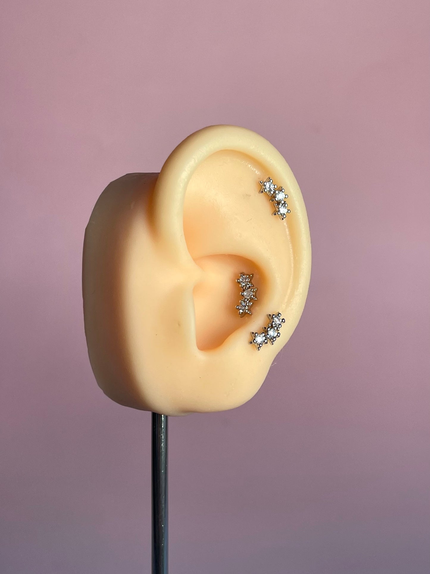 Pendiente/piercing “Triple” plateado