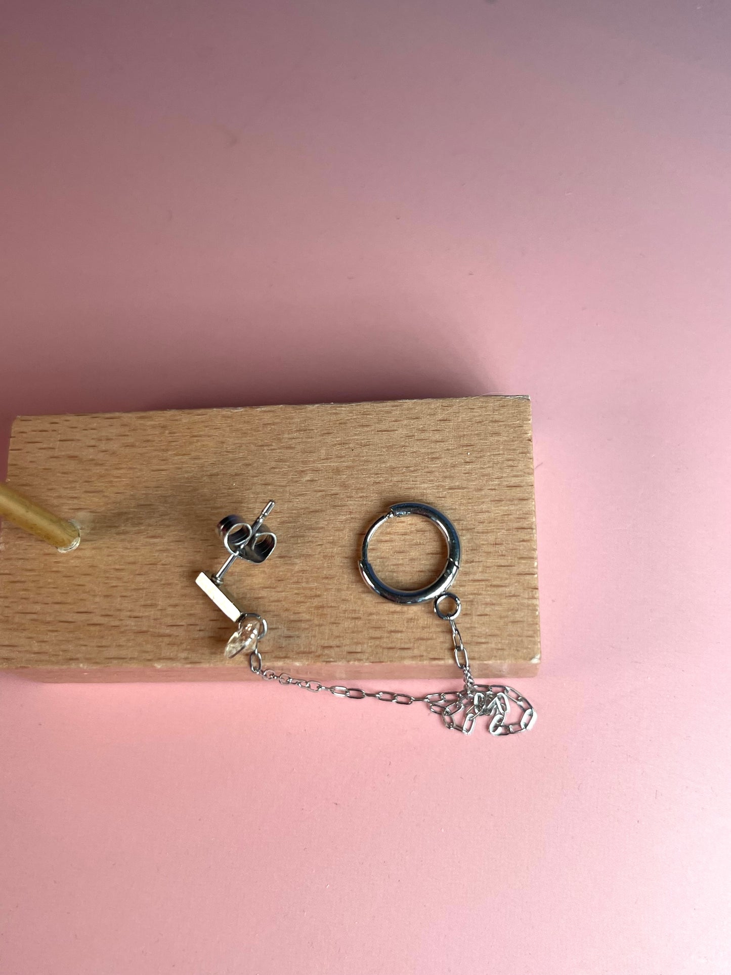 Cadena destello plateado