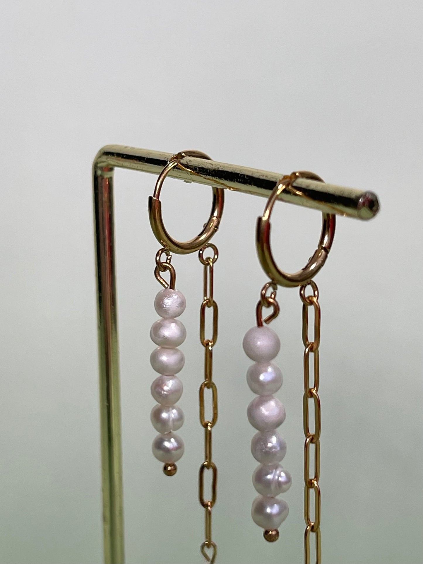Par de pendientes cadena perlitas