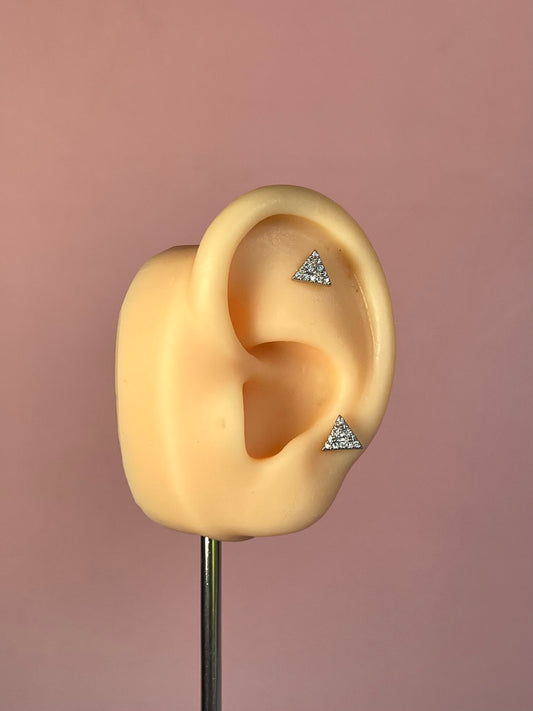 Pendiente/piercing “Triangle” plateado