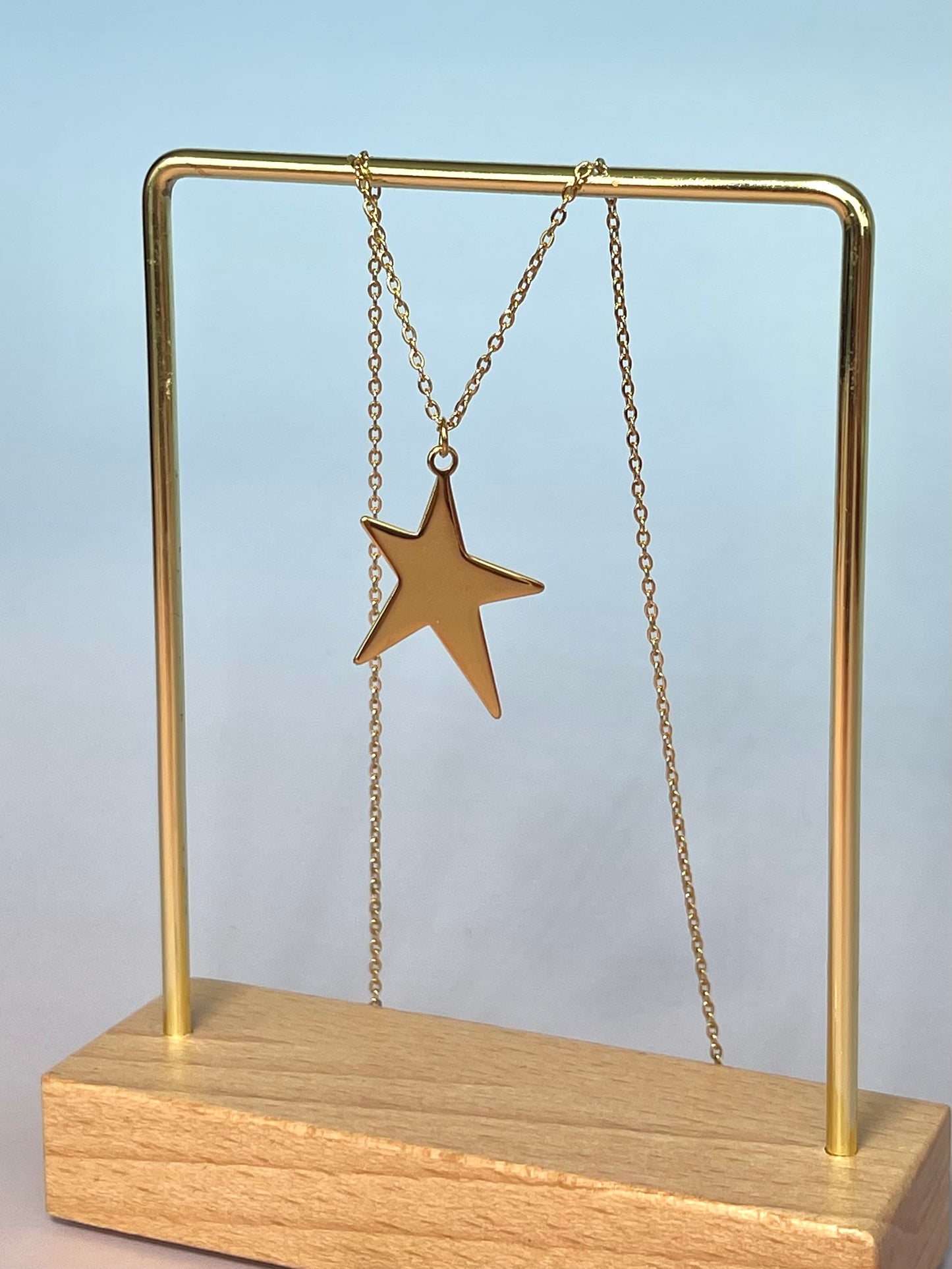 Collar estrella asimétrica